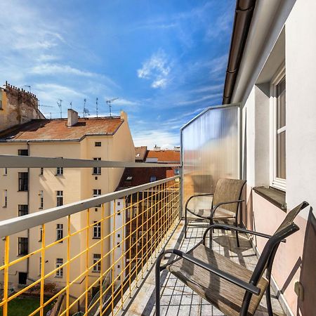 Residence Tabor Praha Bagian luar foto